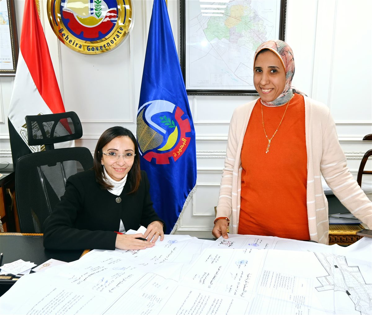 محافظ البحيرة