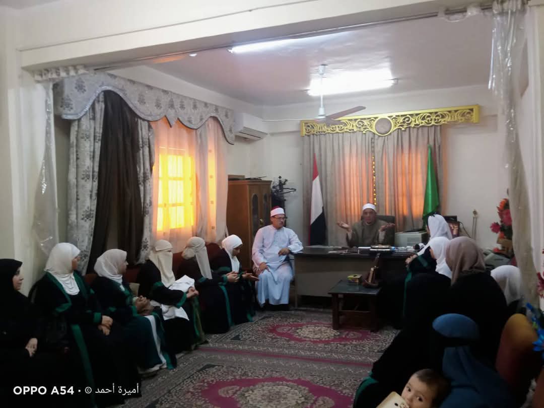 وكيل أوقاف الفيوم يجتمع بالواعظات بالمديرية ويؤكد:أنتن شركاء مع الأئمة والدعاه
