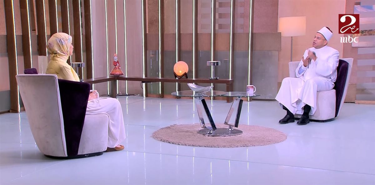 <strong>الشيخ أسامة قابيل</strong>