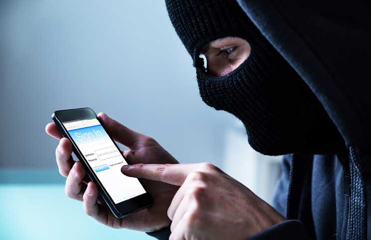 علامات التجسس على الهاتف