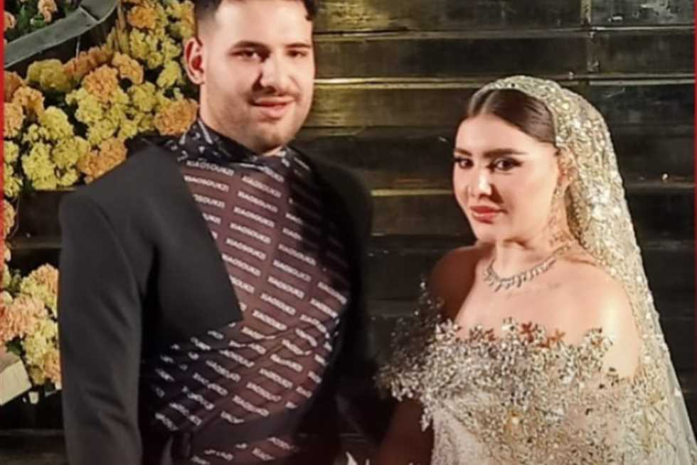 مسلم وزوجته