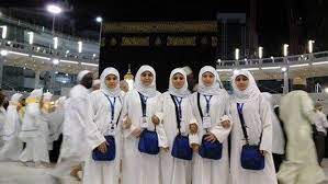 المرأة أثناء الطواف 