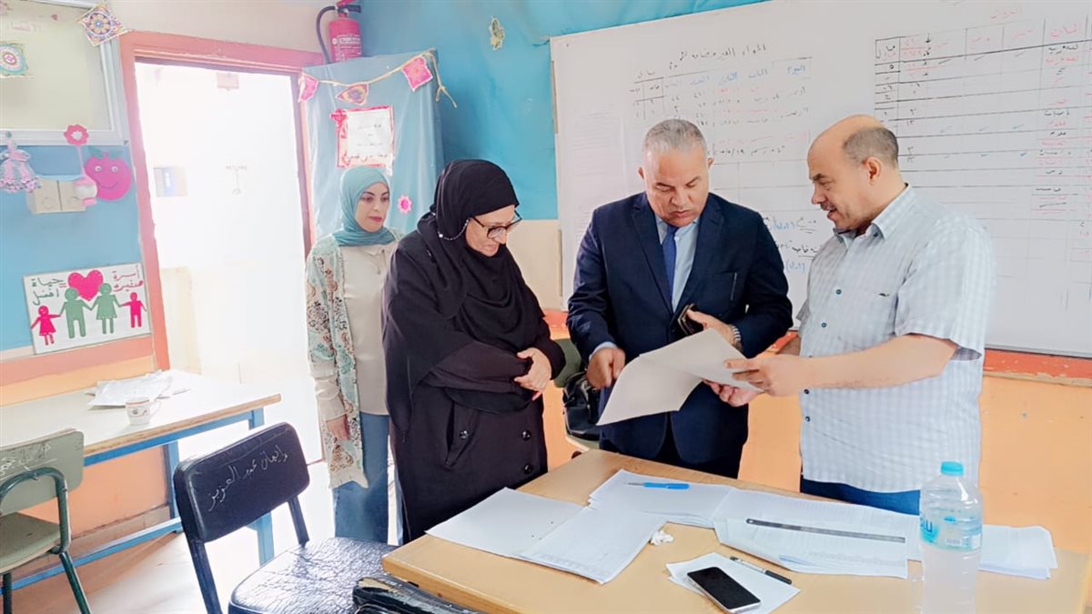 قبيصي يتابع لجان امتحانات النقل بشرق وغرب الفيوم ويؤكد على الانضباط وتهيئة الأجواء المناسبة
