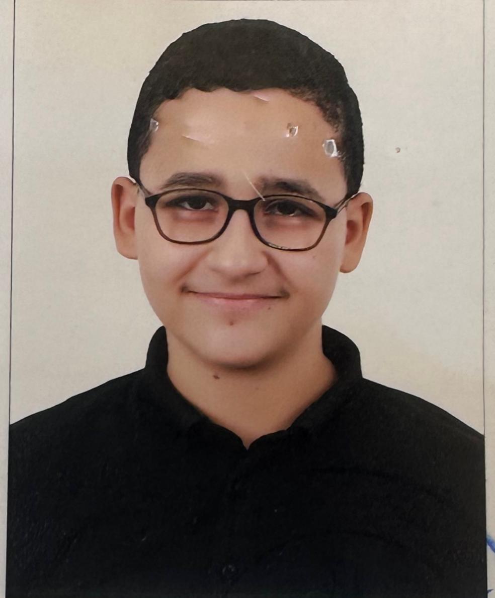 الطالب أدم محمد شاكر- إدارة إطسا التعليمية، بالمركز السابع على مستوى الجمهورية