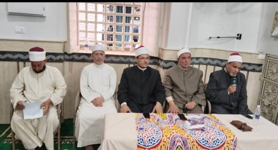 وكيل أوقاف الفيوم: حفظ القرآن الكريم هو باب الخير الذي يعلم الأجيال معنى الوفاء للوطن