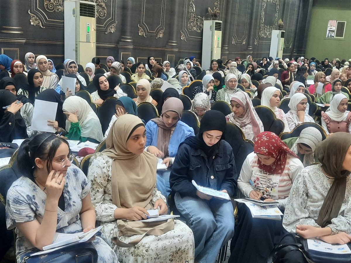 صورة من المراجعة النهائية لطلاب الثانوية العامة بالمنيا