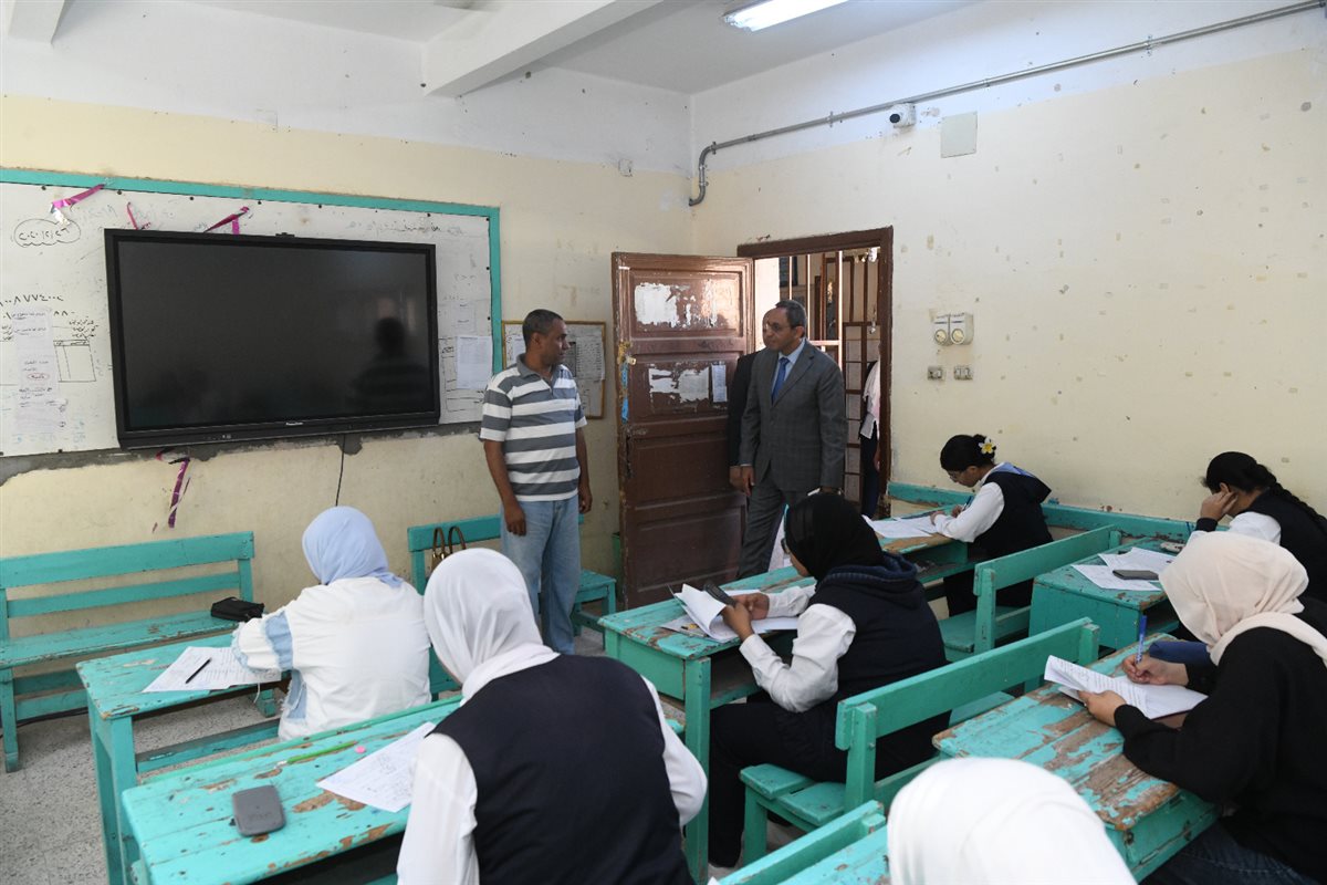 امتحانات محافظة قنا