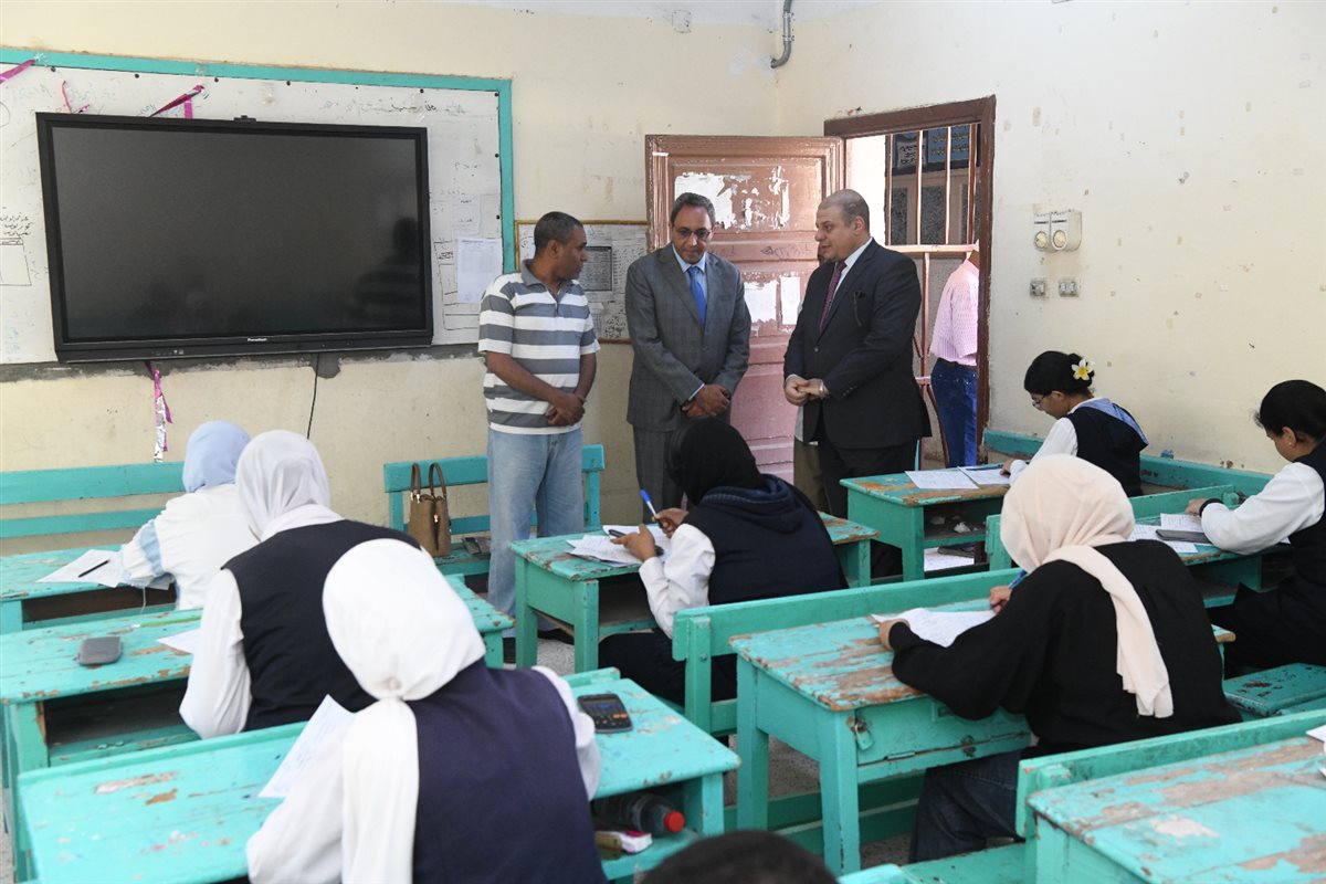 امتحانات محافظة قنا