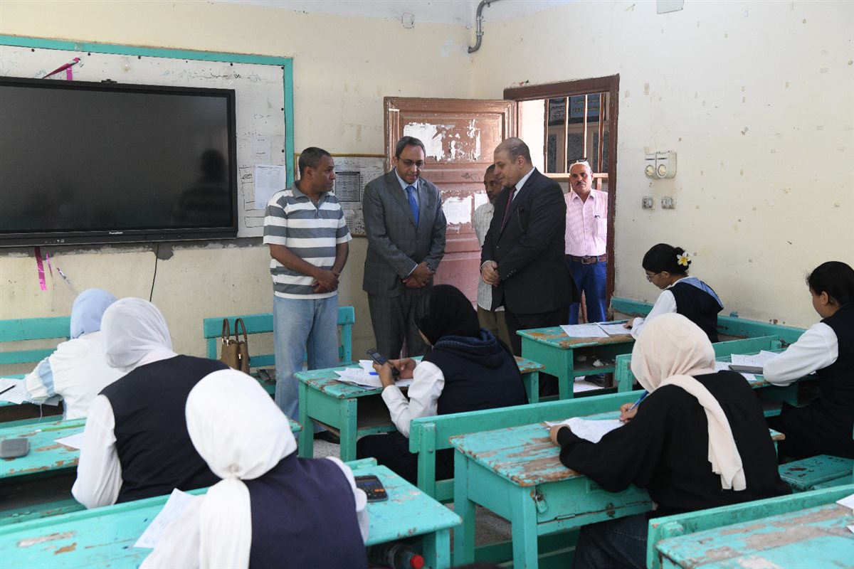 امتحانات محافظة قنا