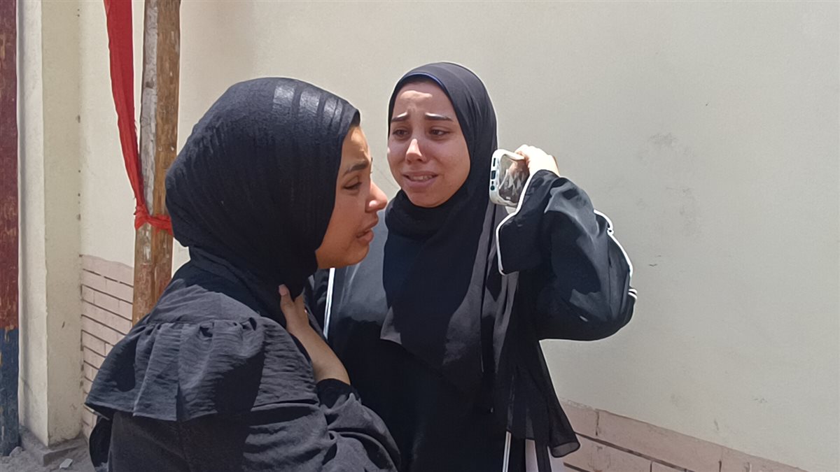 وسط انهيار أسرتها وصديقاتها.. تشييع جثمان