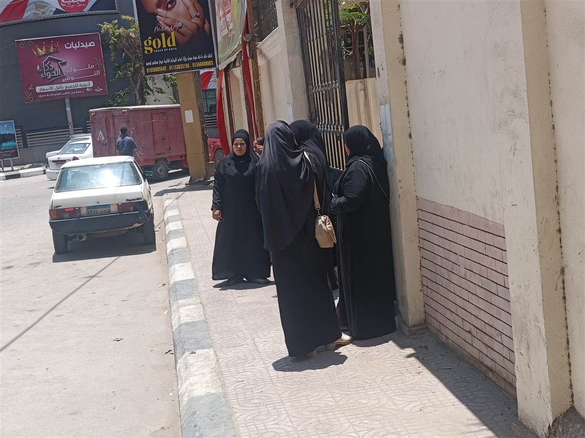 وسط انهيار أسرتها وصديقاتها.. تشييع جثمان