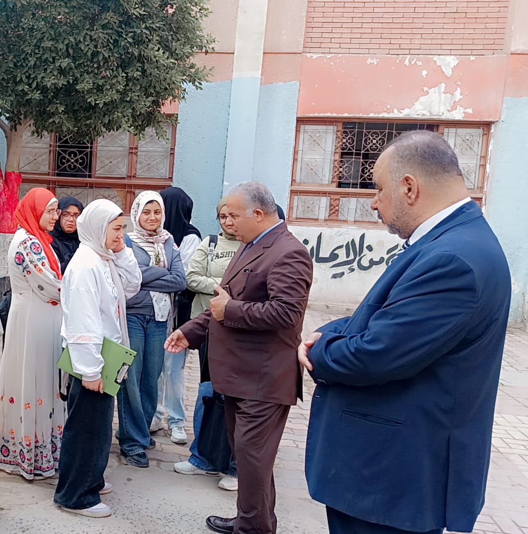 قبيصي يتابع لجان امتحانات الشهادة الإعدادية وتعليمات مشددة لانضباط اللجان بالفيوم