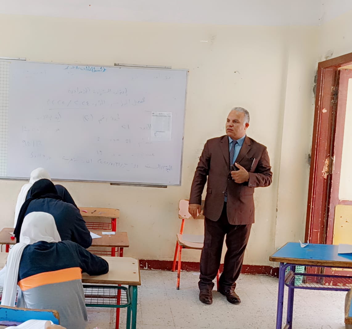 قبيصي يتابع لجان امتحانات الشهادة الإعدادية وتعليمات مشددة لانضباط اللجان بالفيوم