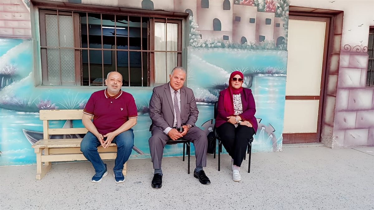 قبيصي يتابع فجرًا مركز توزيع أسئلة الشهادة الإعدادية ويشكر فريق العمل بالمطبعة السرية