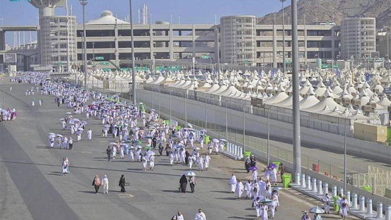 حجاج بيت الله الحرام