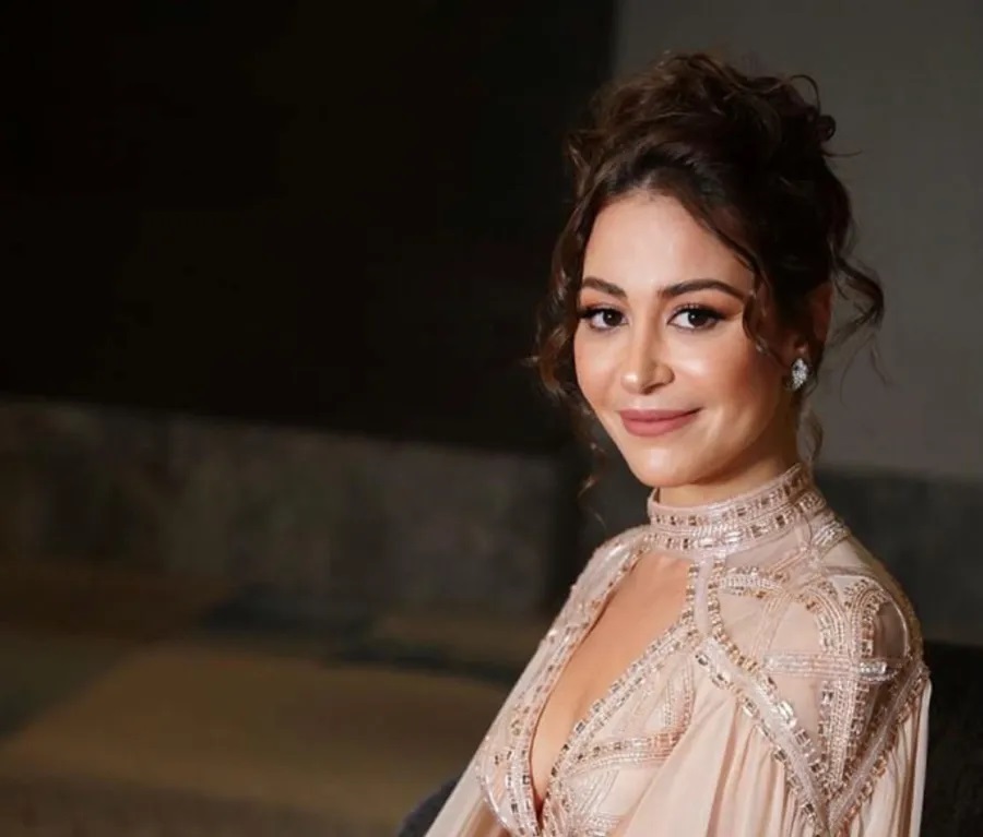 منة شلبي بعد فقدان وزنها