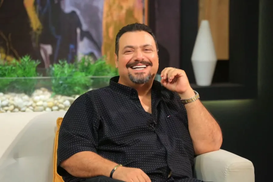 مراد مكرم قبل تغيير نمط حياته