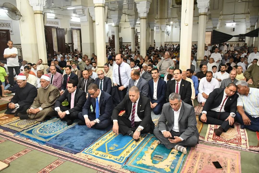 وكيل أوقاف بالفيوم بصلاة العيد ضرورة صلة الرحم وإدخال الفرحة والسرور على قلوب المساكين والفقراء
