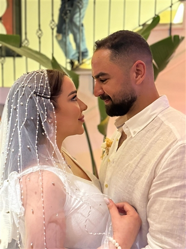 أسما شريف منير وزوجها