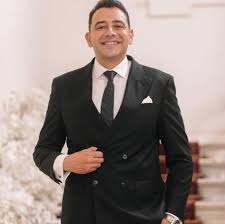 أستاذ النساء والتوليد بكلية طب قصر العيني، الدكتور عمرو حسن
