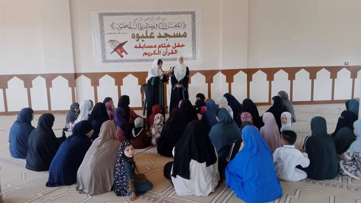انطلاق قافلة دعوية للواعظات بأوقاف الفيوم لتصحيح المفاهيم الخاطئة وتعميق روح المواطنة بين أفراد المجتمع