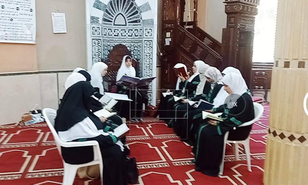 انطلاق قافلة دعوية للواعظات بأوقاف الفيوم لتصحيح المفاهيم الخاطئة وتعميق روح المواطنة بين أفراد المجتمع