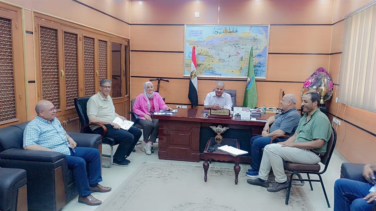 قيادات تعليم الفيوم تواصل مباشر على مدارس الساعة مع رؤساء لجان امتحانات الثانوية العامة