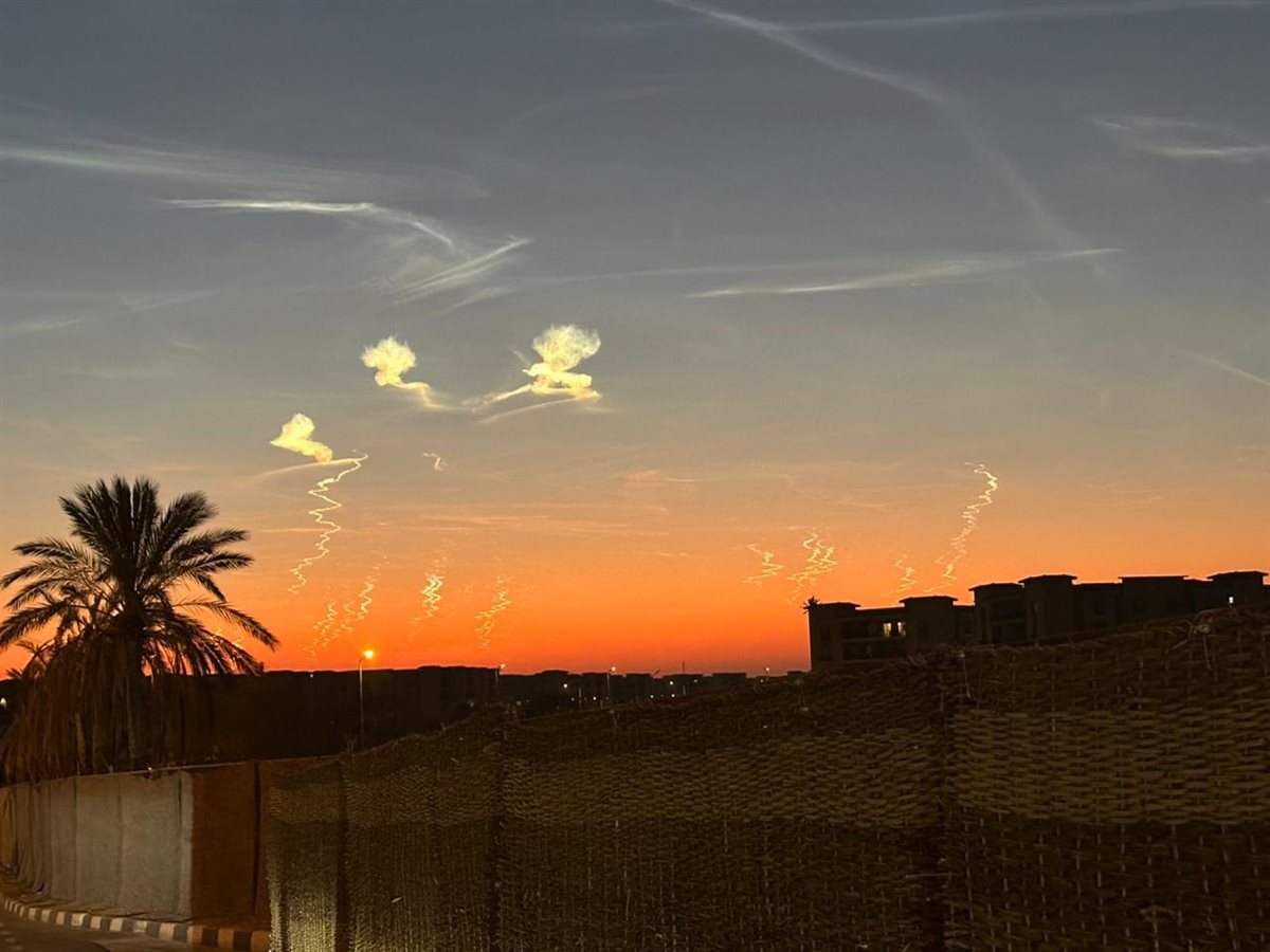 عمدة مضيئة في سماء القاهرة