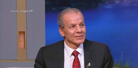  أشرف عبدالعزيز، أستاذ التغذية وعميد كلية الاقتصاد المنزلي بجامعة حلوان سابقًا