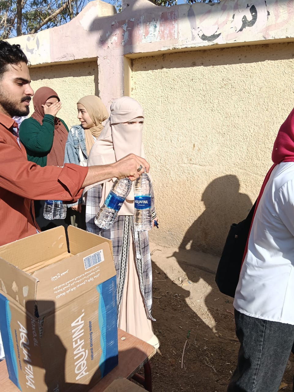 محافظ الفيوم يتفقد عدداً من لجان الثانوية العامة للاطمئنان على سير الامتحانات