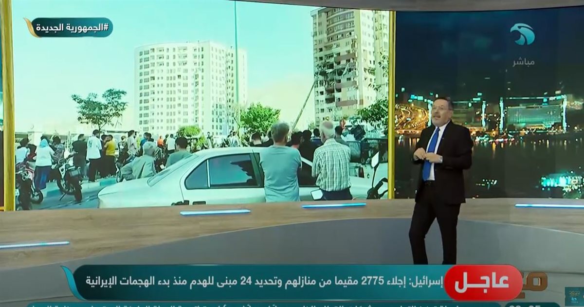 الإعلامي خيري رمضان