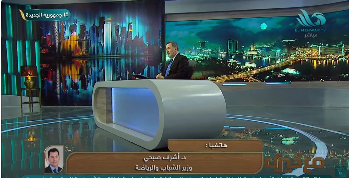 الإعلامي خيري رمضان