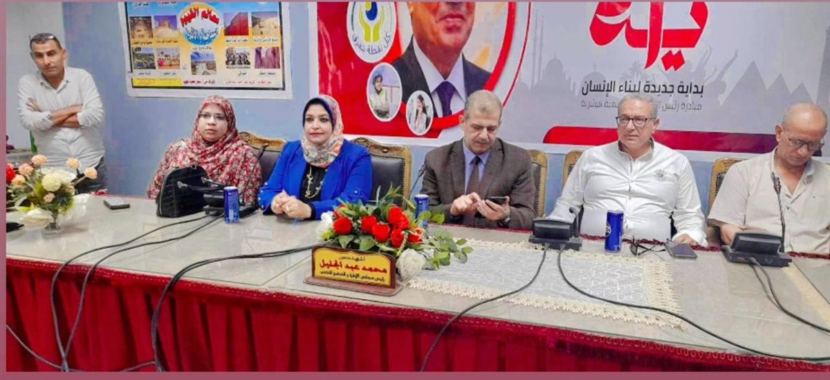 محافظ الفيوم يتابع جهود