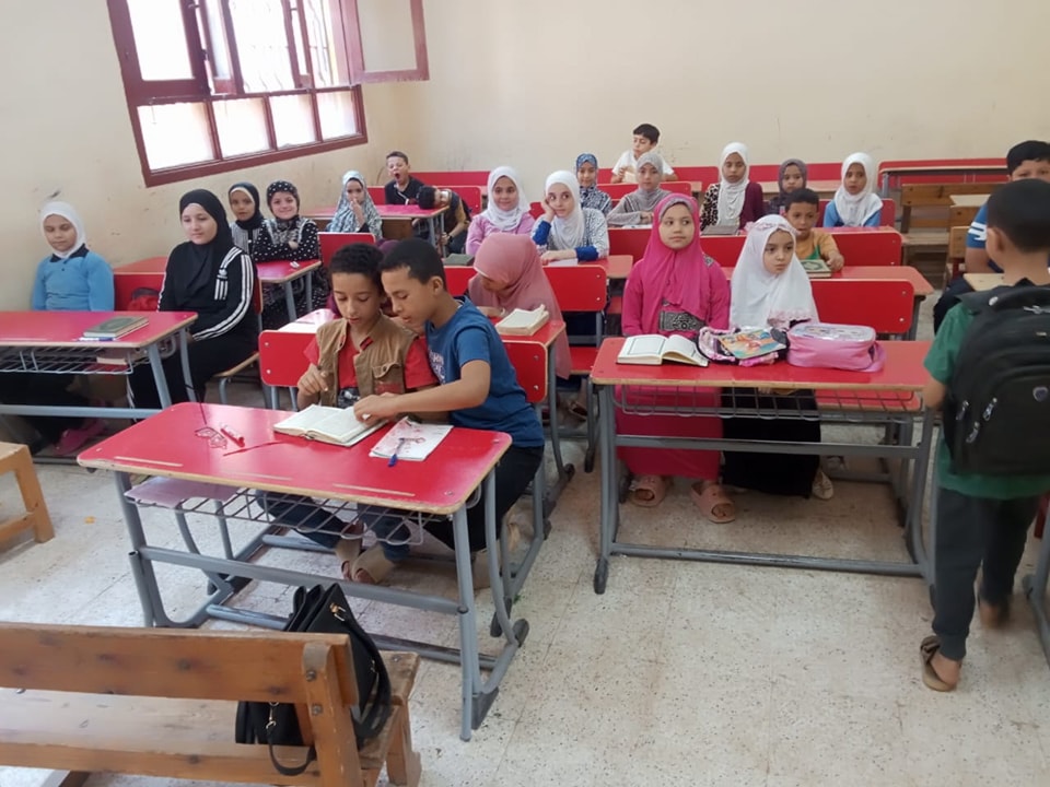 جانب من فعاليات الموسم الثالث للمشروع القرآني الصيفي بالأزهر الشريف – منطقة الجيزة الأزهرية