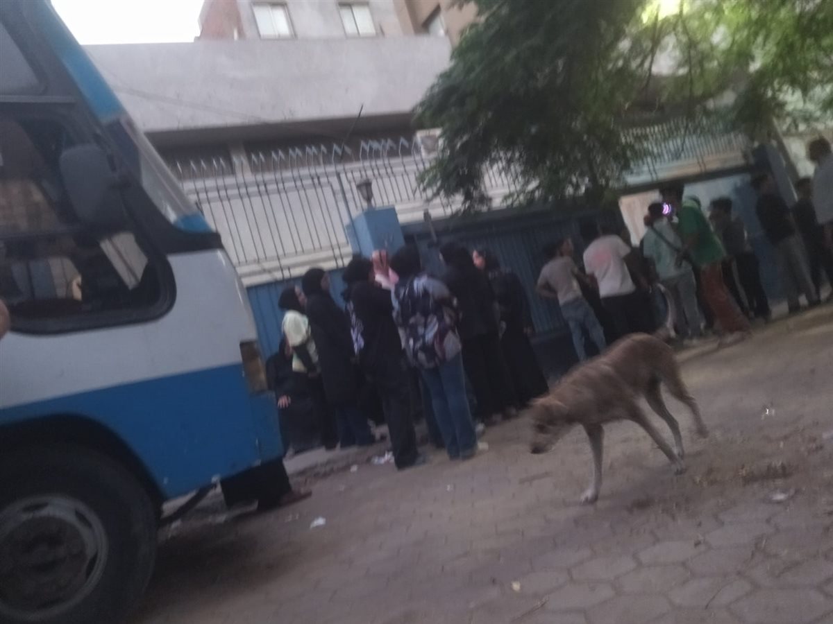 أسر الضحايا تنتظر تسلم الجثامين 