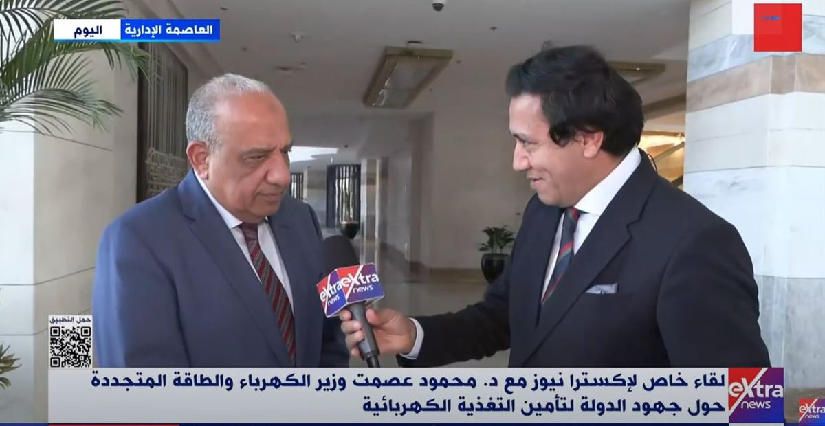 الدكتور محمود عصمت وزير الكهرباء