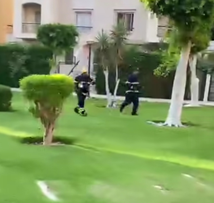 حريق في شقة بكومبوند راقٍ بالرحاب بسبب “مكواة”