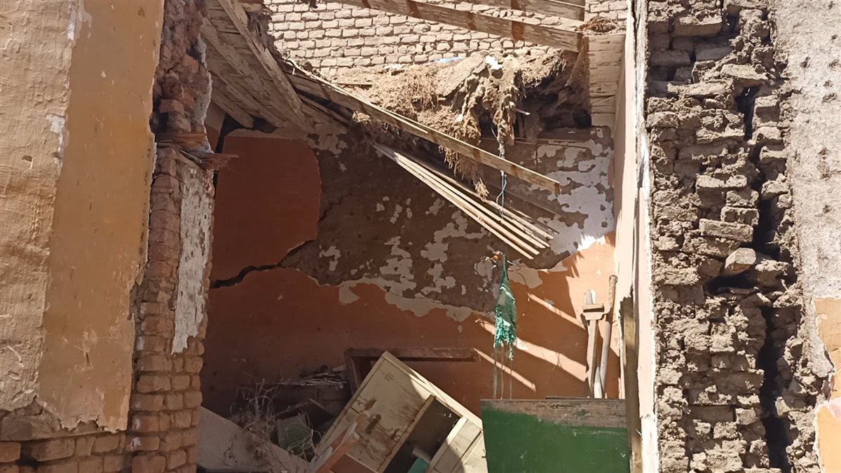 مدرسة عدلي يكن بقرية الروضة في المنيا