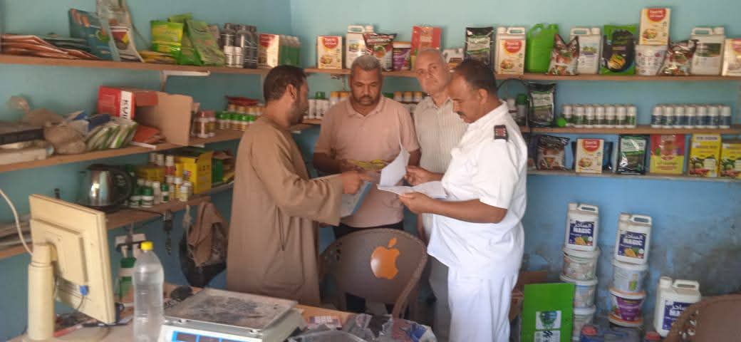 زراعة بالفيوم حملة تفتيش على محلات المبيدات والمخصبات الزراعية بطامية واطسا وسنورس