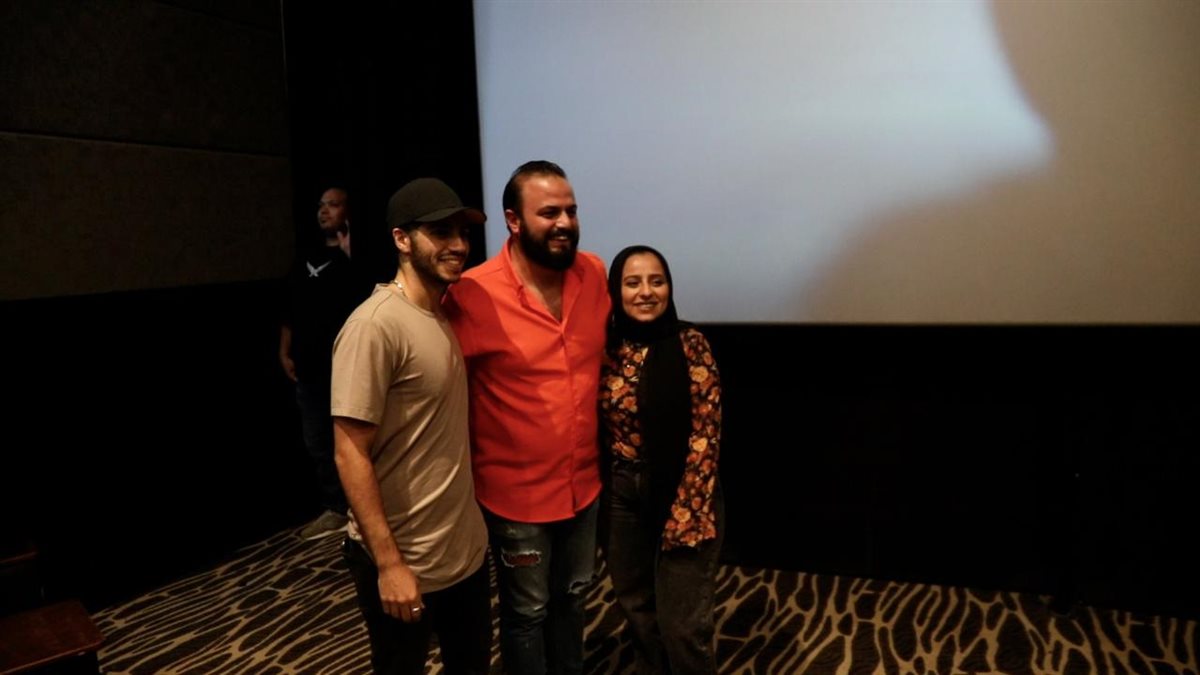 مينا مسعود يزور سينمات القاهرة
