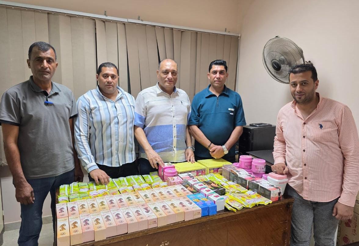ضبط 53 عبوة مستحضرات تجميل الأنواع منتهية الصلاحية مجهولة المصدر بالفيوم