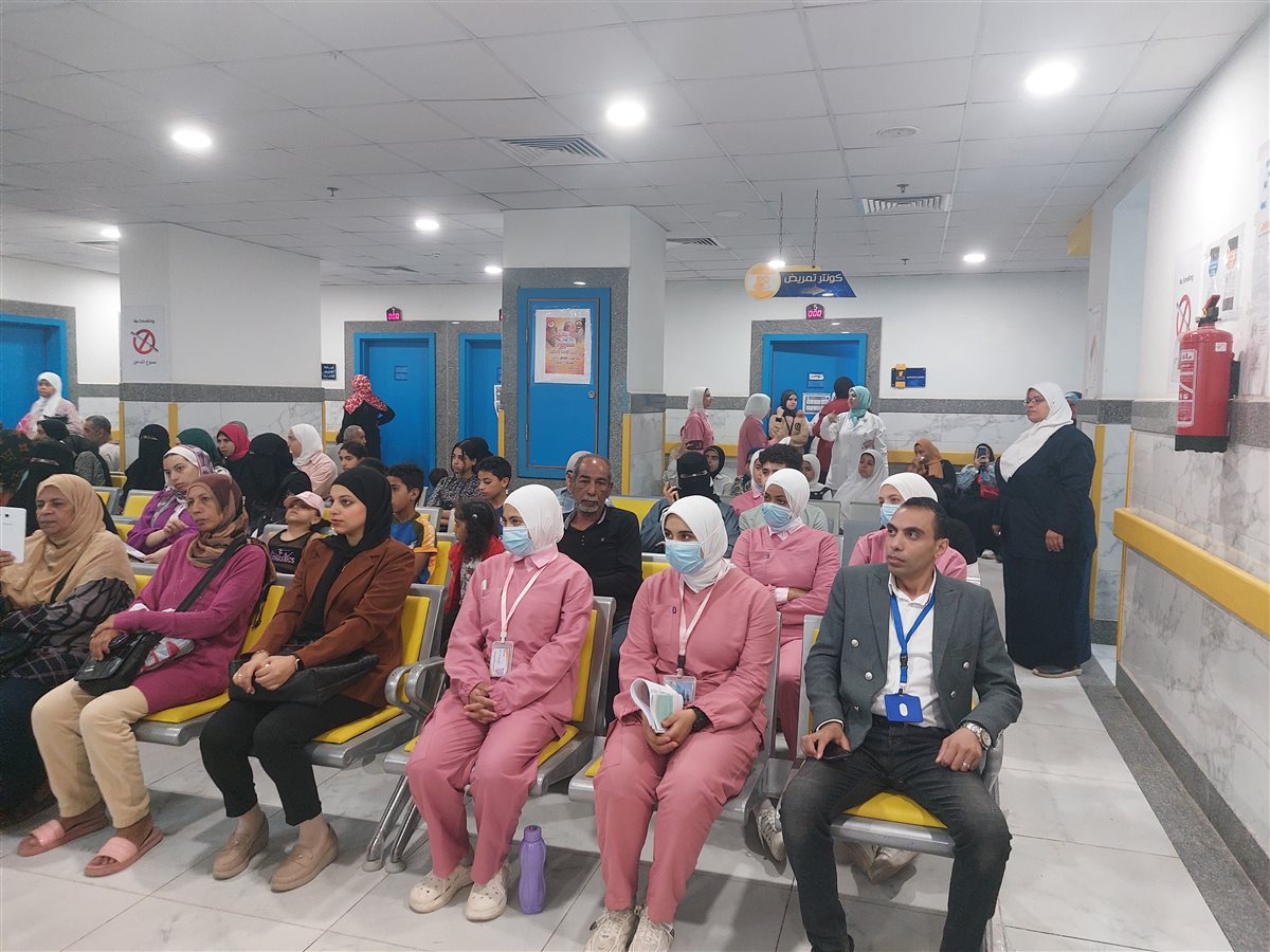 جانب من الندوة