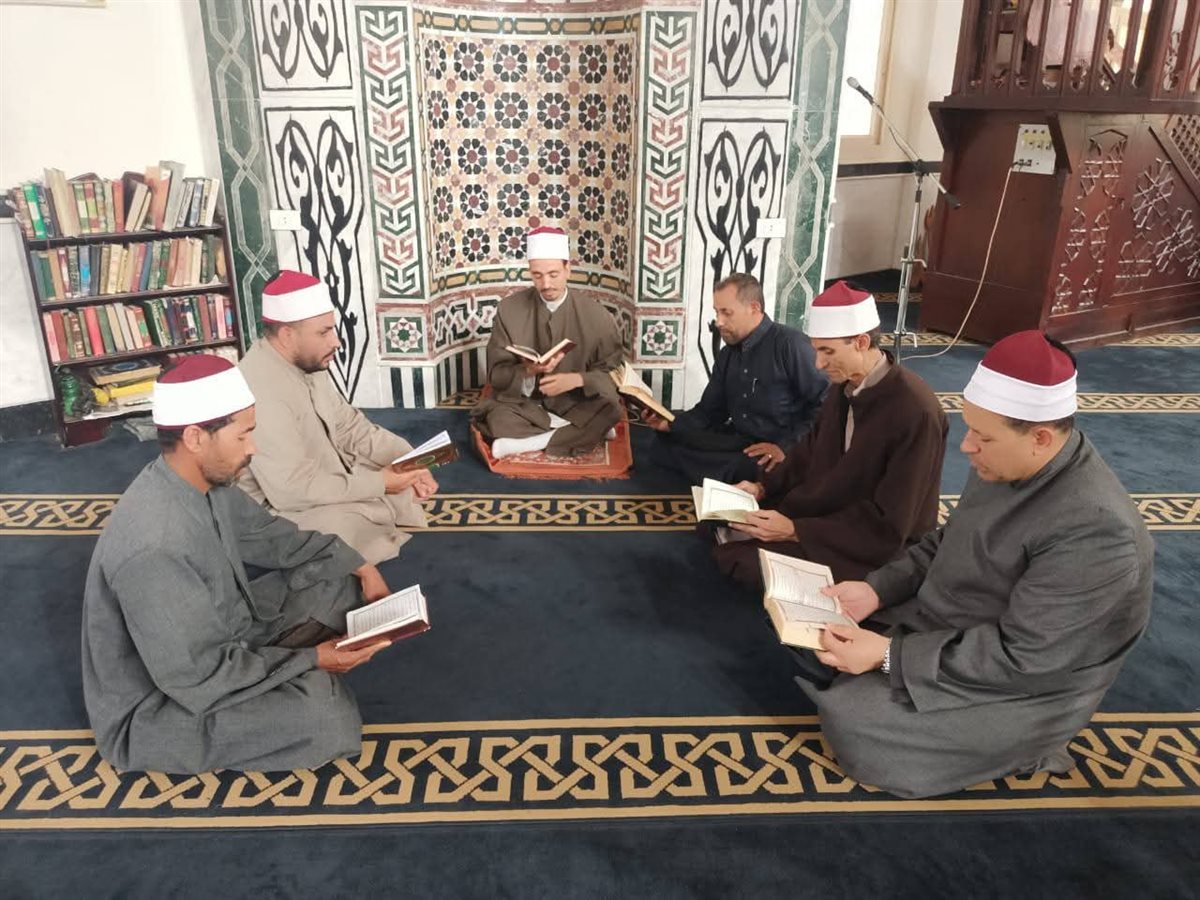 مدير أوقاف الفيوم يؤكد: مصر لها السبق في حمل راية القرآن الكريم والعناية بعلومه