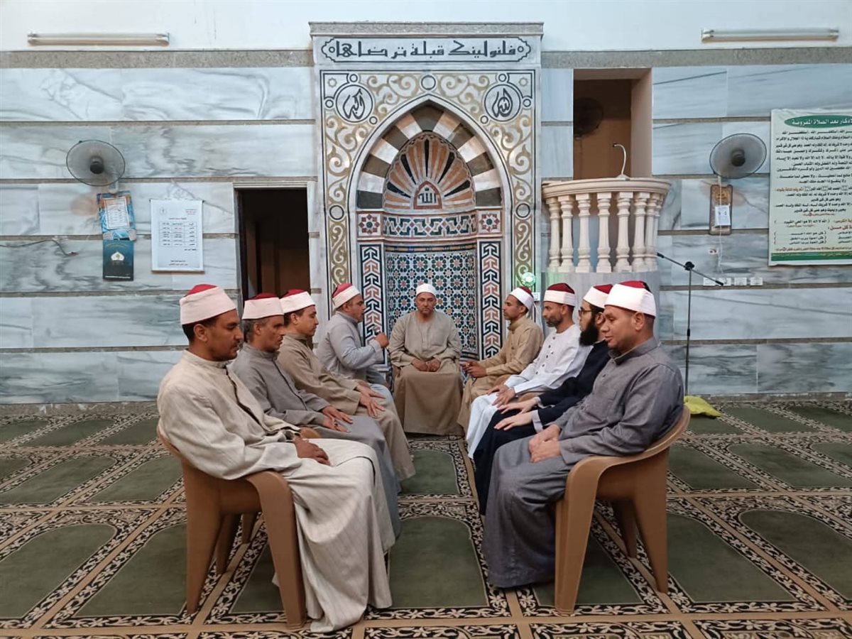مدير أوقاف الفيوم يؤكد: مصر لها السبق في حمل راية القرآن الكريم والعناية بعلومه