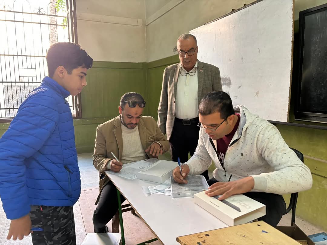 طلاب الثانوية 