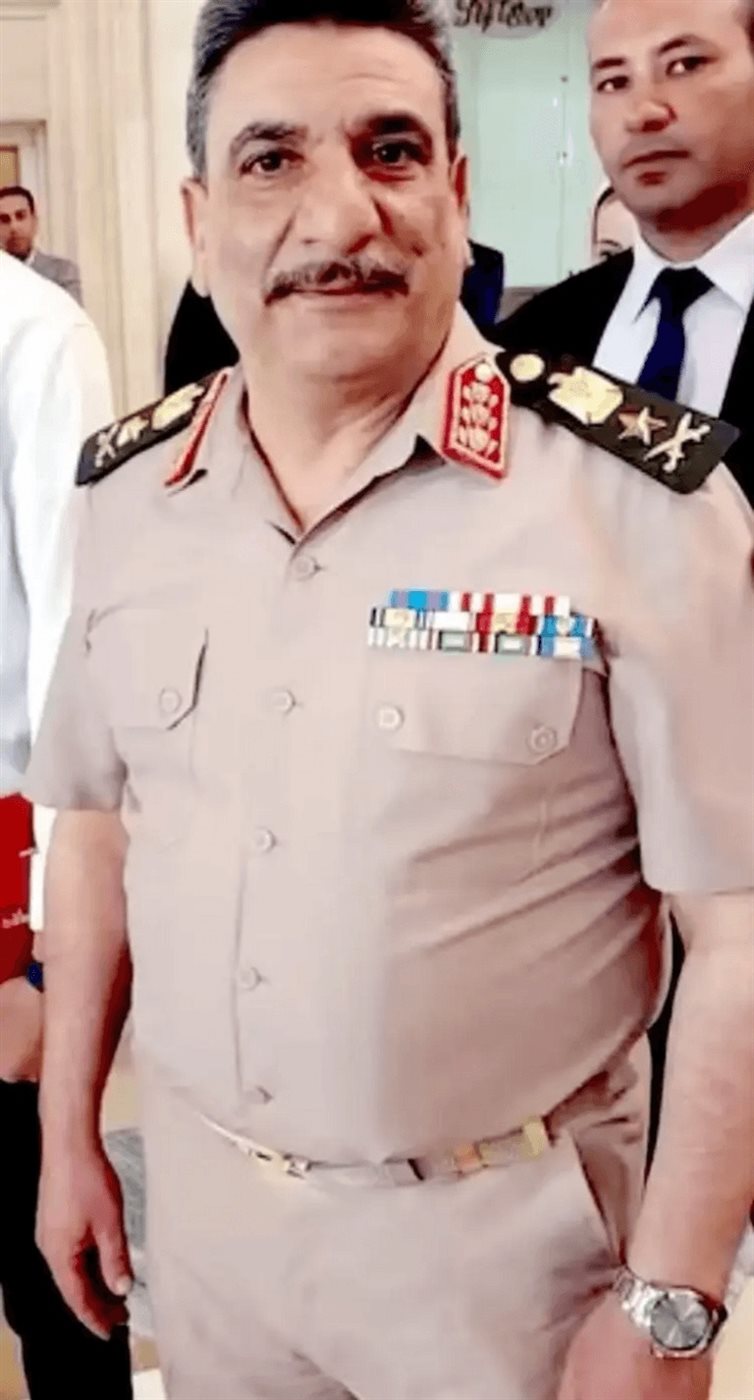 <strong>من هو الفريق أحمد سعد الشاذلي مستشار الرئيس السيسي للشؤون المالية؟</strong>