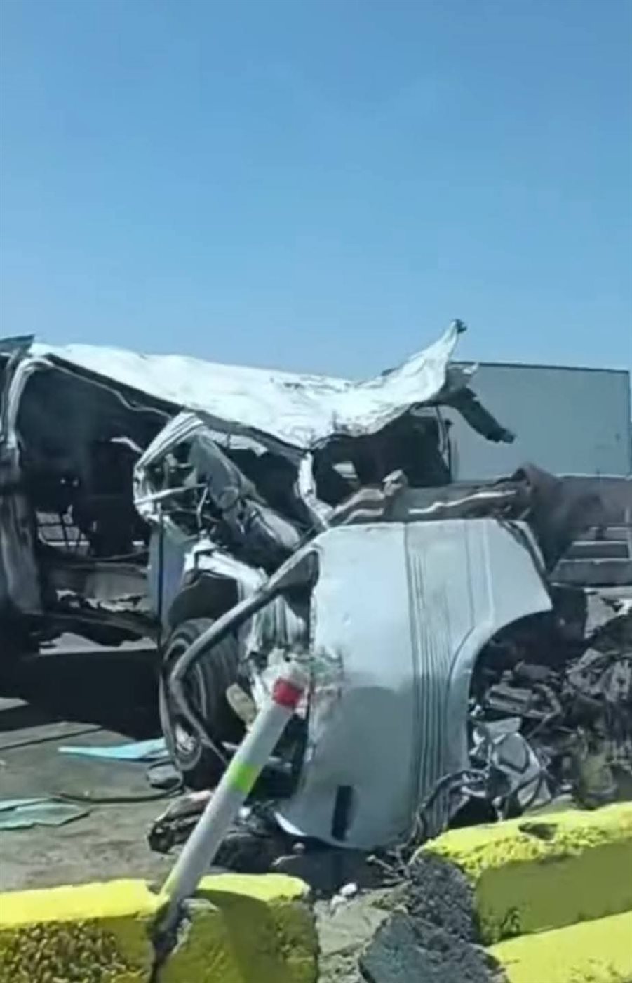 آثار الحادث