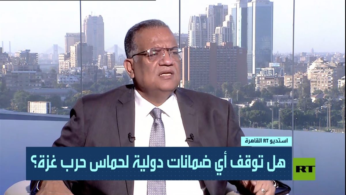 <strong>الدكتور محمود مسلم </strong>