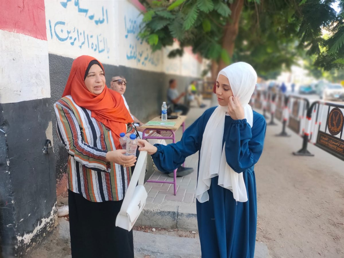 تعليم الفيوم يرسم البهجة والسعادة على طلاب الثانوية العامة أمام لجان النور للمكفوفين