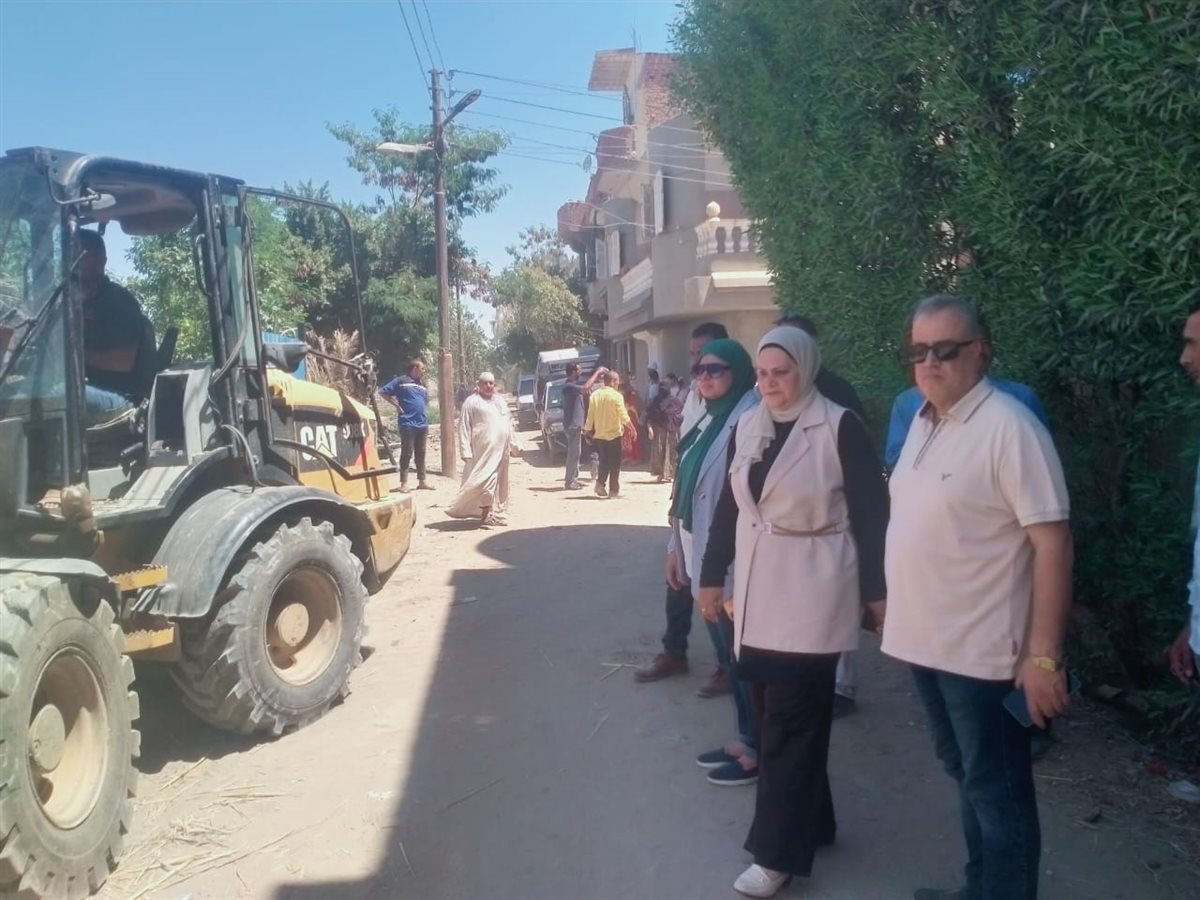 رئيس مركز ابشواى: تنفيذ ١٣ حالة إزالة فورية لتعديات البناء المخالف وفصل تيار كهربائي لمتغيرات غير قانونية